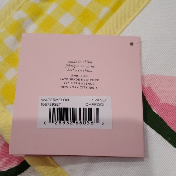 Kate Spade three piece kitchen set. - Picture 4 of 4